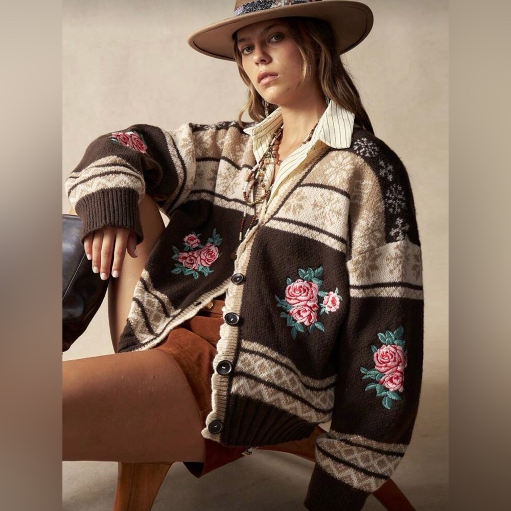 Boutique Embroidered Roses Western Cardi, Various Sizes NWT - Picture 4 of 7
